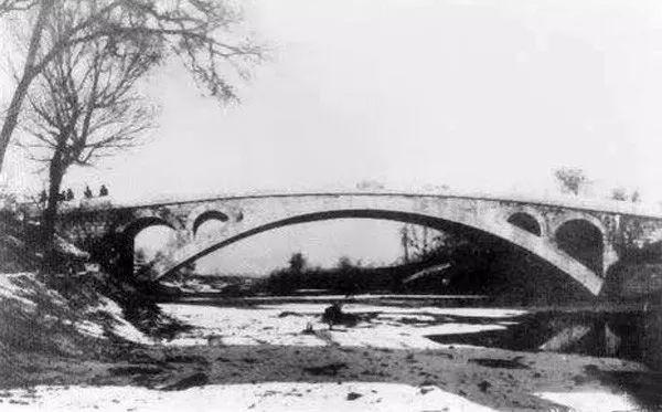 赵州桥塌过的照片